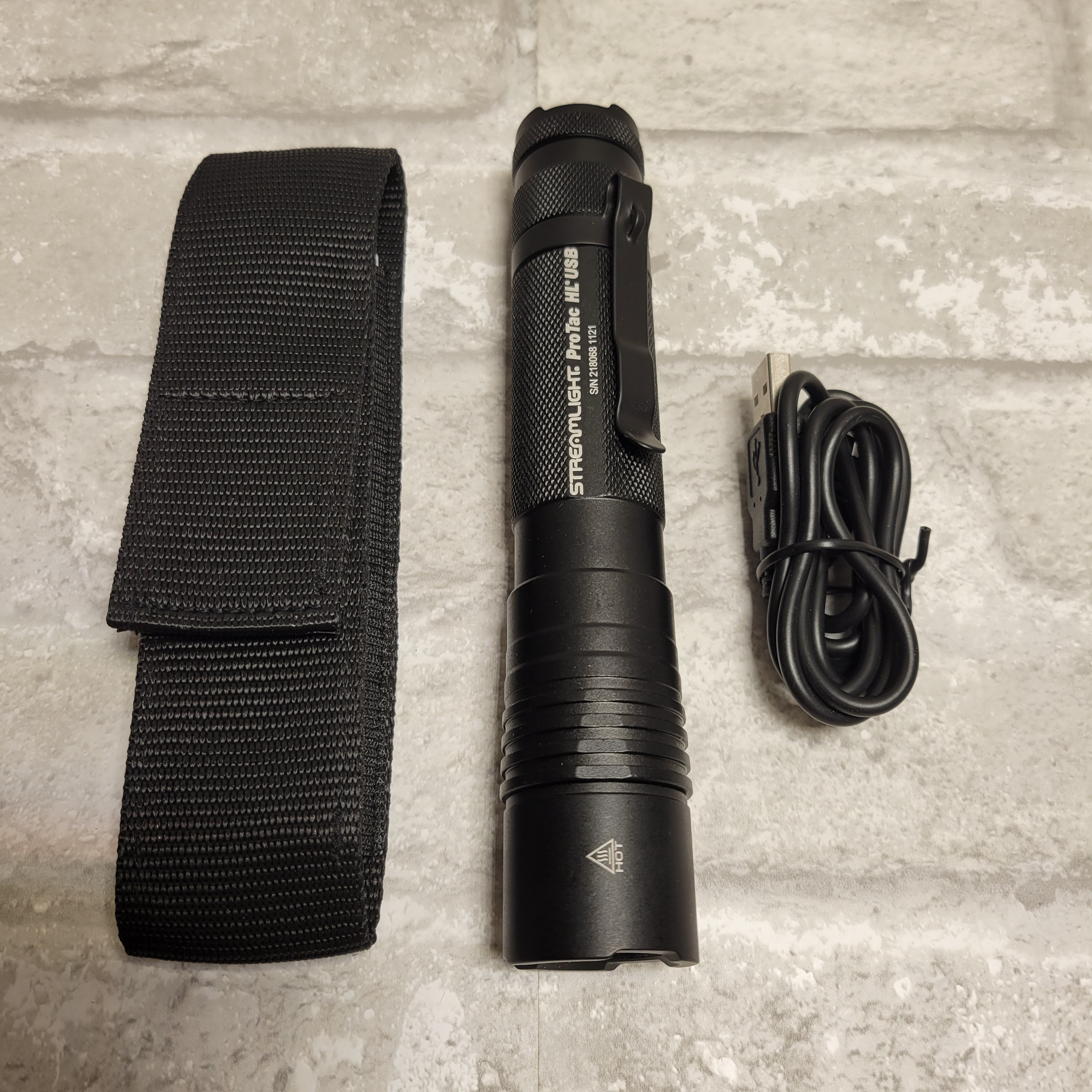 Streamlight ProTac HL USB Rechargeable Flashlight, 1000 Lumens - Black (8004034887918)